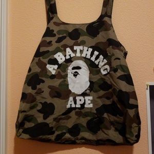 A bathing ape bag